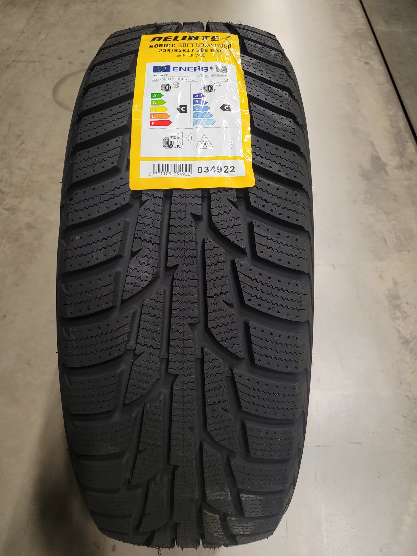 DELINTE 235/65R17 108H WINTER WD3